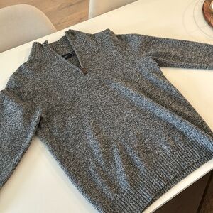 Men’s J Crew lambswool quarter half zip sweater medium dark gray charcoal